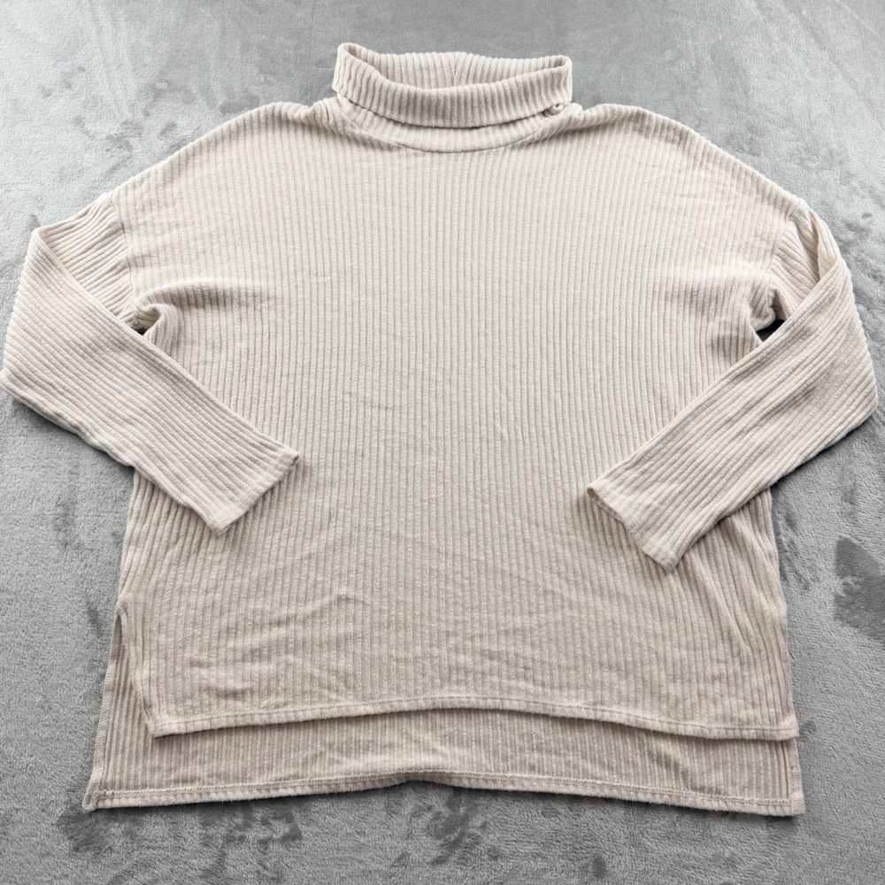 American Eagle Women's Medium Soft & Sexy Plush Turtleneck Top Cream
